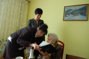 100lat4