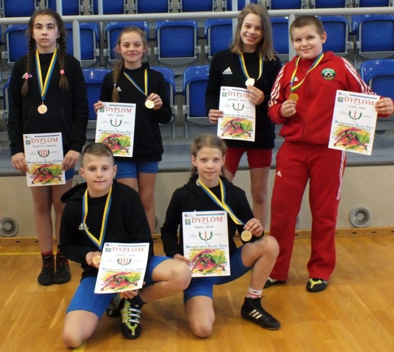 Mistrzostwa Śląska dzieci w zapasach – styl wolny i kobiet Open