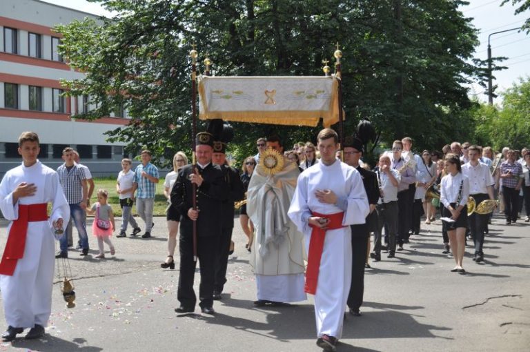 Procesja Bożego Ciała w Woli [Foto]