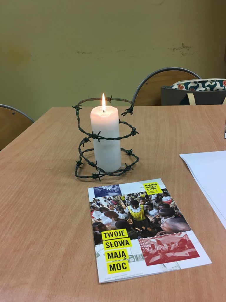 Maraton pisania listów – Amnesty International w Woli