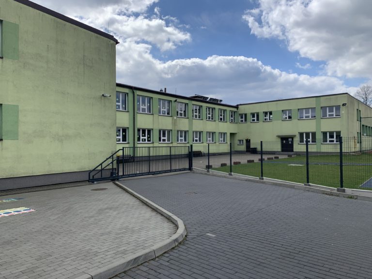 Zapadają ważne decyzje związane ze szkołą w Górze