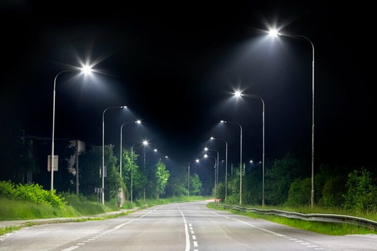 Zielony Zwrot w samorządach. TAURON zainstaluje 23 tysiące LED-ów